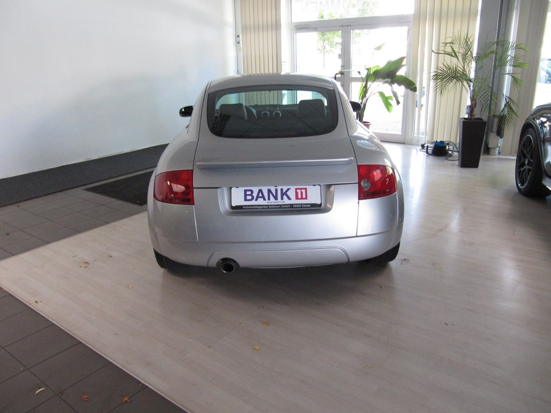 Audi TT Coupe 1.8 T 20 V . 86000 Km. BOSE. S-Line. — photo 4