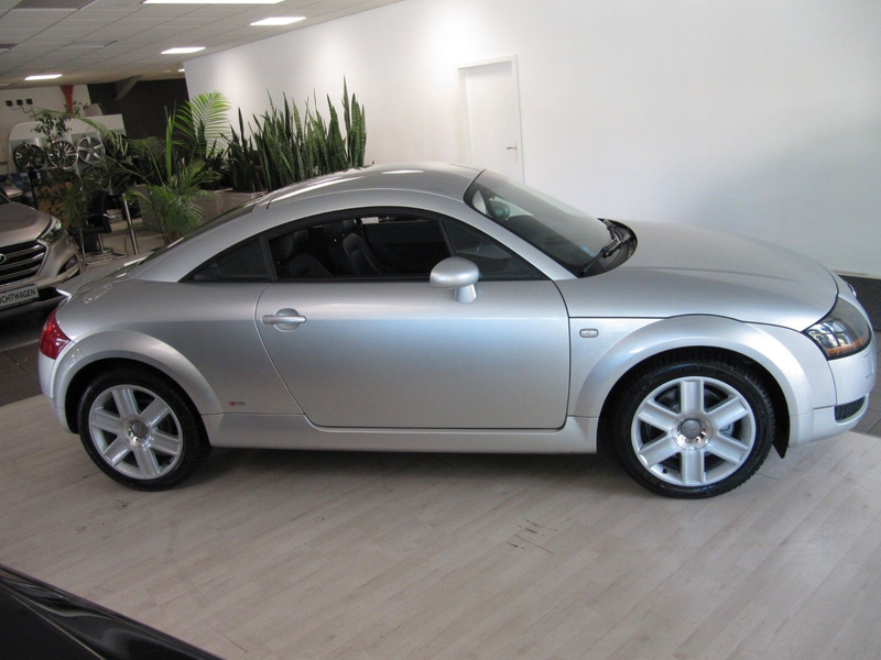 Audi TT Coupe 1.8 T 20 V . 86000 Km. BOSE. S-Line. — photo 6