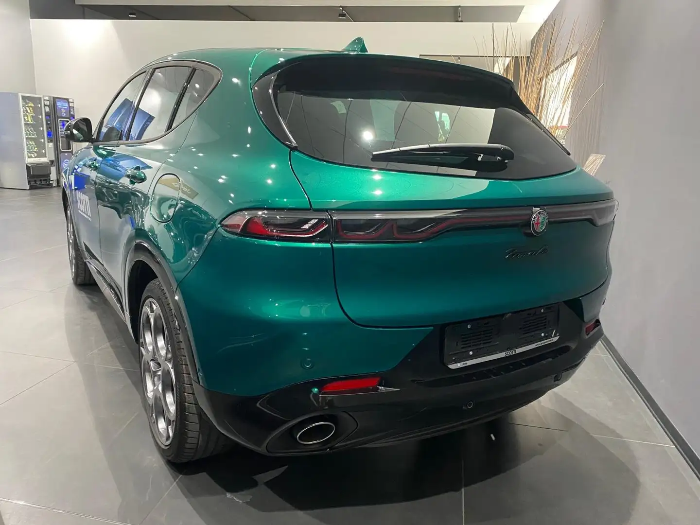 Alfa Romeo Tonale Tonale 1.3 phev Speciale Q4 280cv at6 Verde - 2