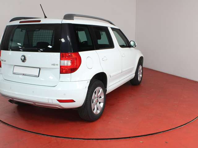 Skoda Yeti Cool Edition 1.2 TSI TÜV bis 11.2027 Sitzheizung
