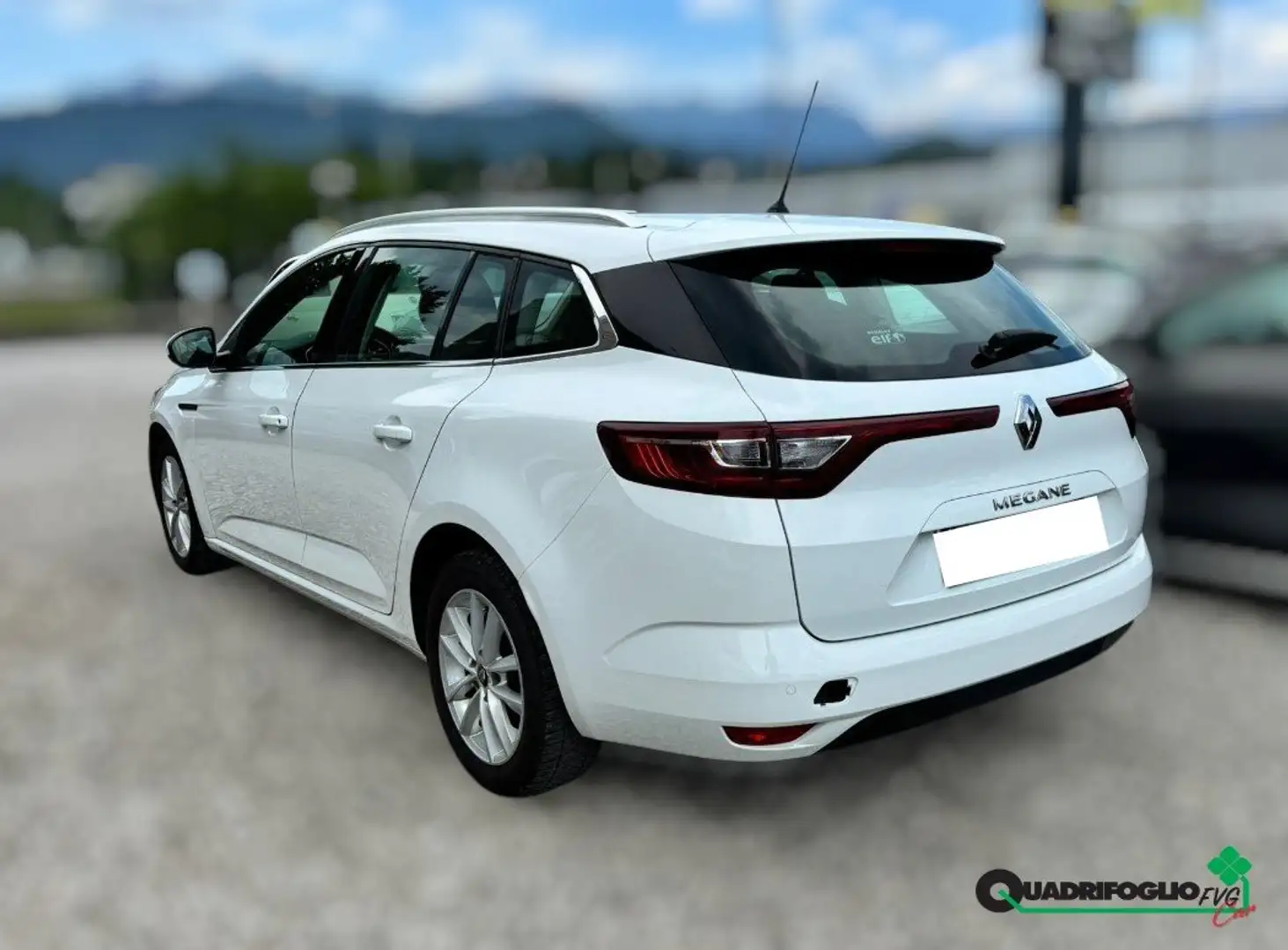 Renault Megane Megane Sporter 1.5 blue dci Business 115cv Weiß - 2