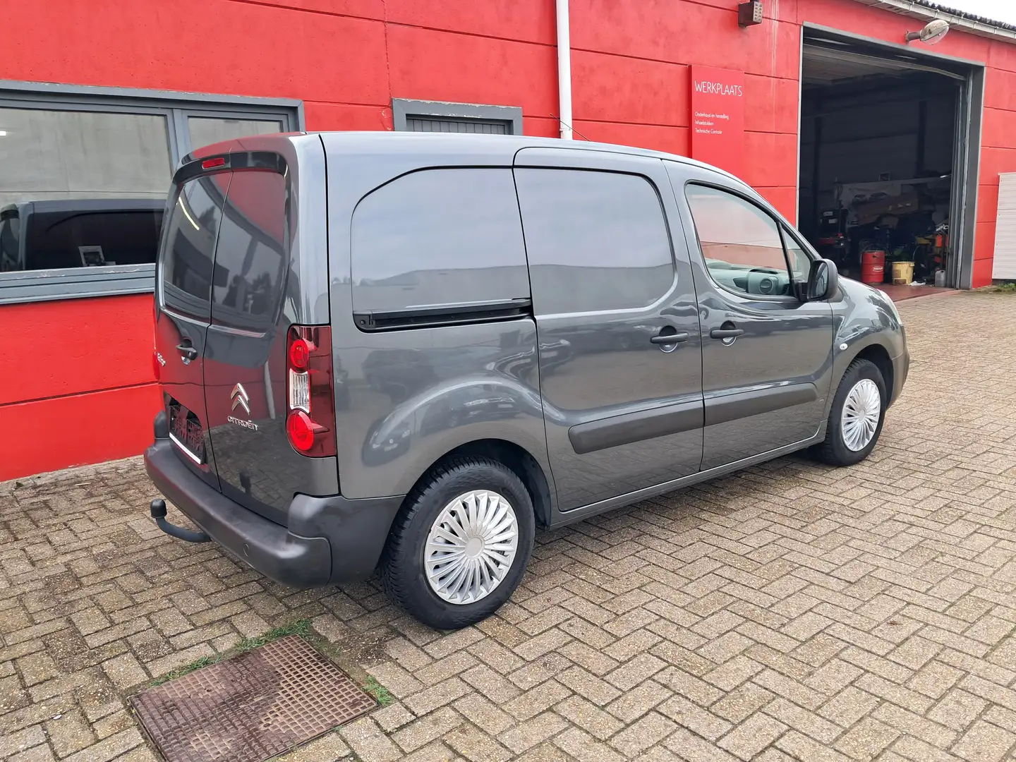 Citroen Berlingo Berlingo L1 1.6 BlueHDi 100 S Grijs - 2