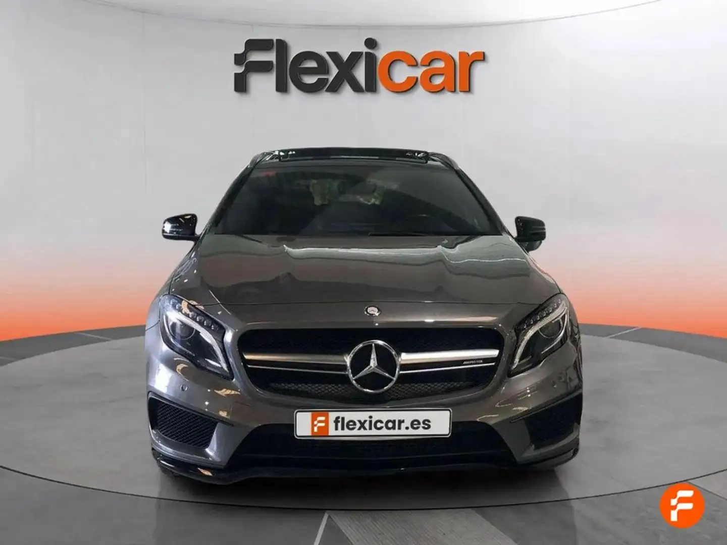 Mercedes-Benz GLA 220 d AMG Line Gris - 2