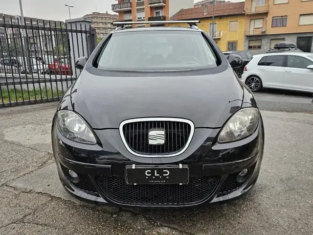 SEAT Altea XL view 2