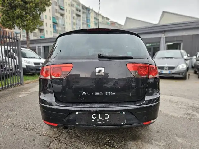 SEAT Altea XL view 4