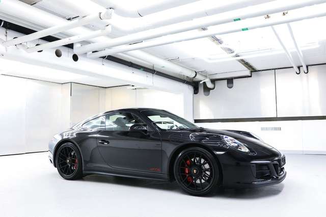 Porsche 991 Carrera 4 GTS 2.Hand Carbon Bose