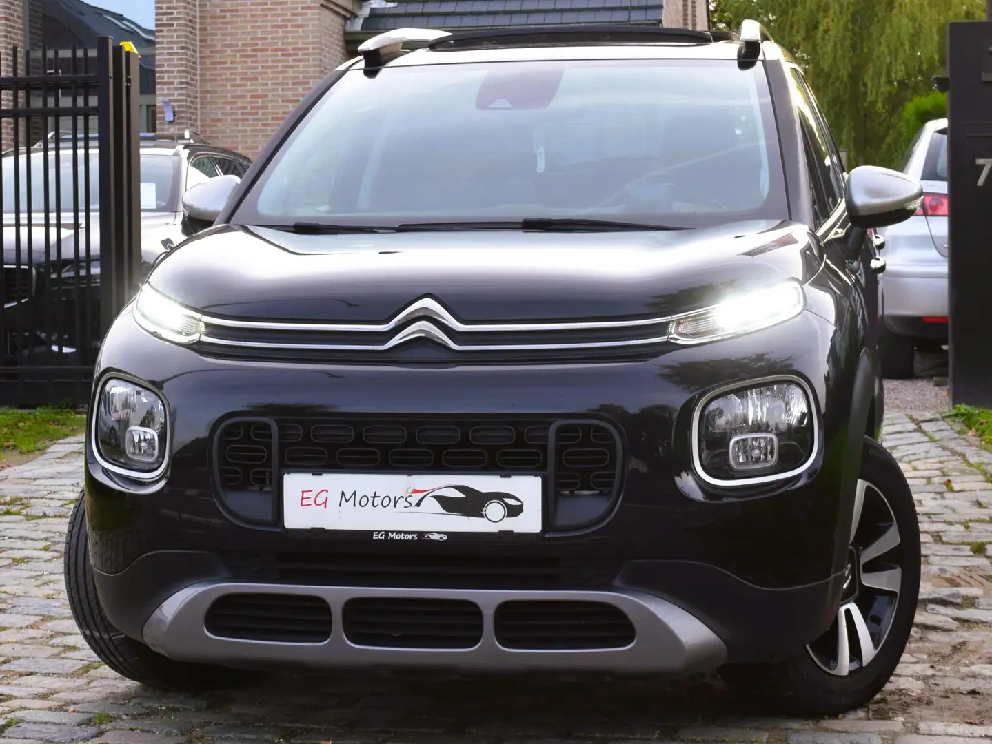 Citroen C3 Aircross 1.2PureTech/Automaat/FULL OPTIE/GARANTIE Noir - 1