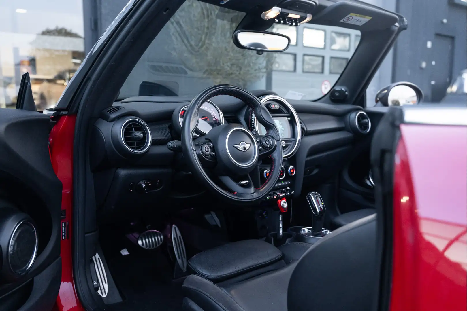MINI John Cooper Works Cabrio Mini 2.0 Head-up | Harmon Kardon | Sport uitlaat | Rot - 2