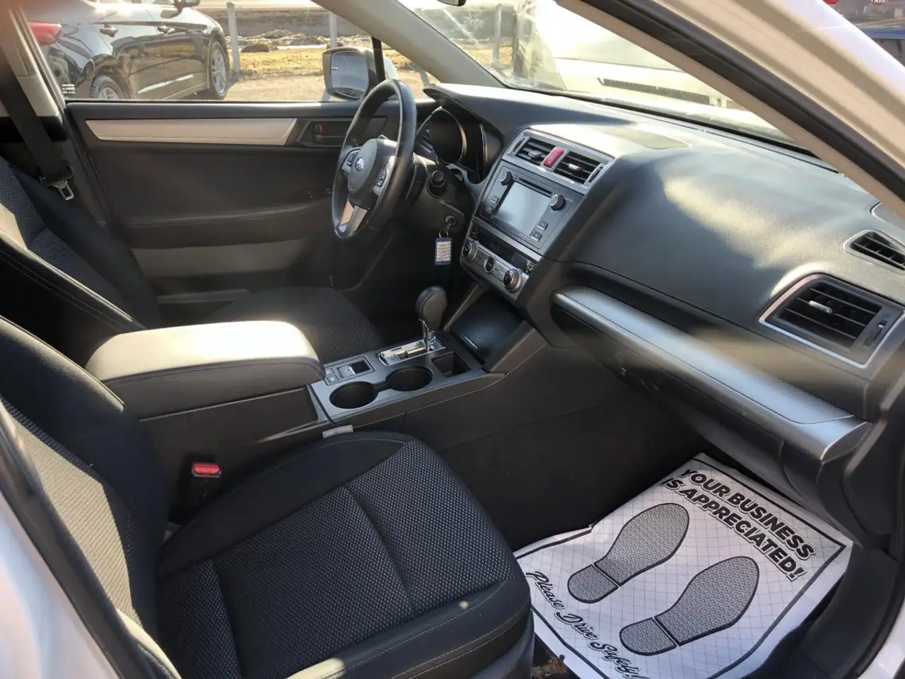 Subaru OUTBACK снимка Subaru OUTBACK