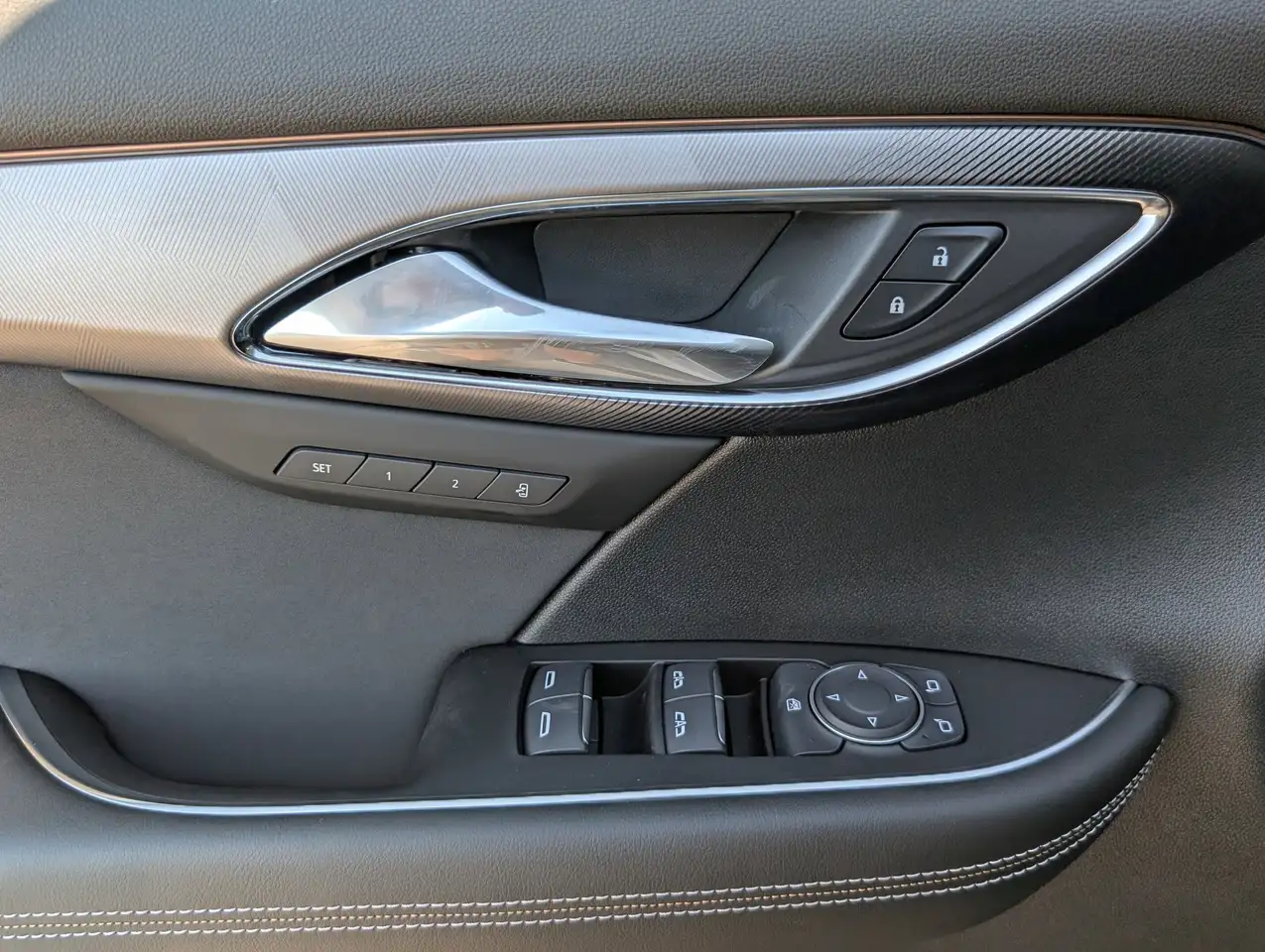 Buick Envision снимка Buick Envision