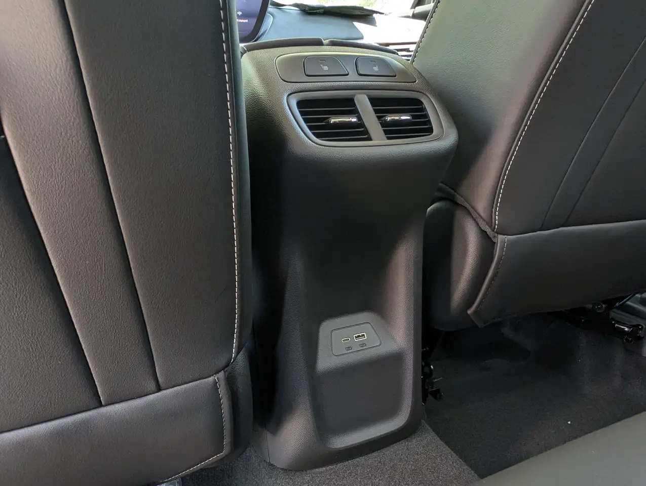 Buick Envision снимка Buick Envision