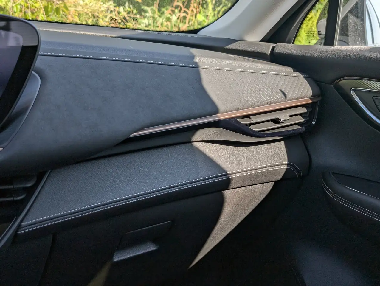 Buick Envision снимка Buick Envision