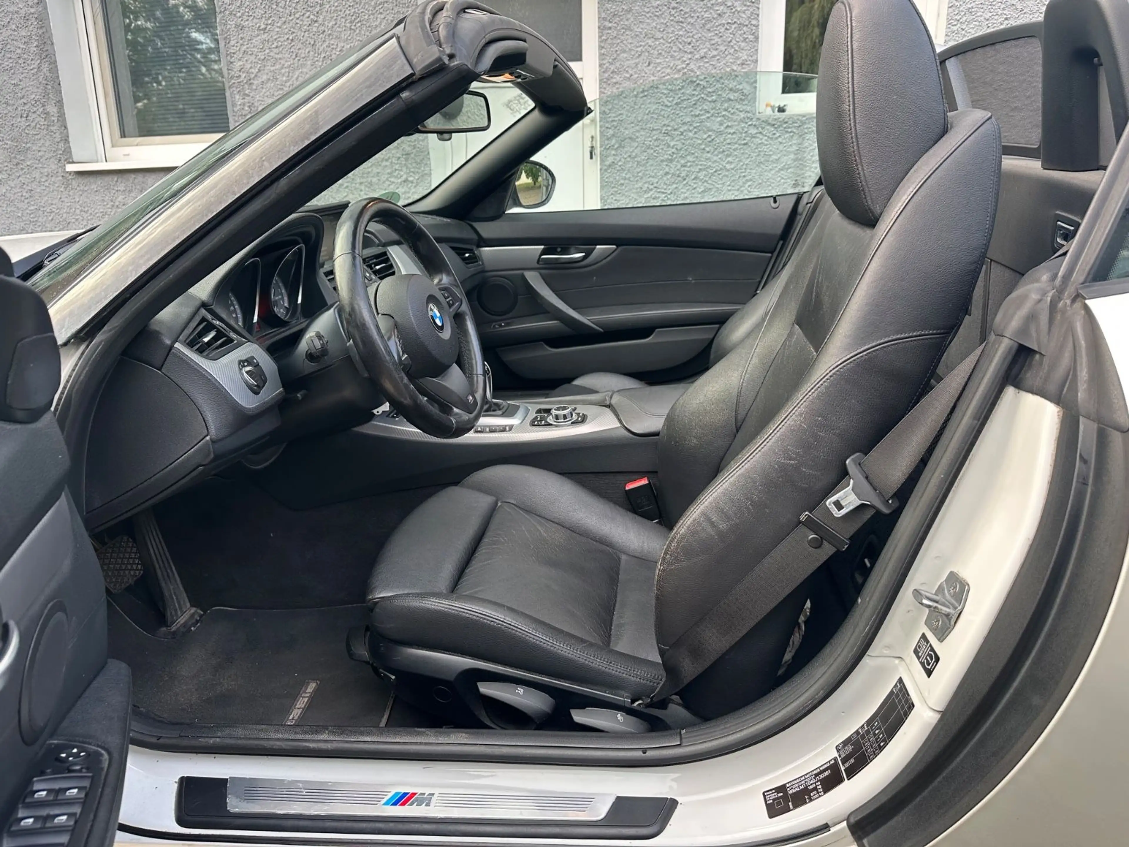 BMW Z4 Roadster sdrive 35 is M Sportpaket — photo 11