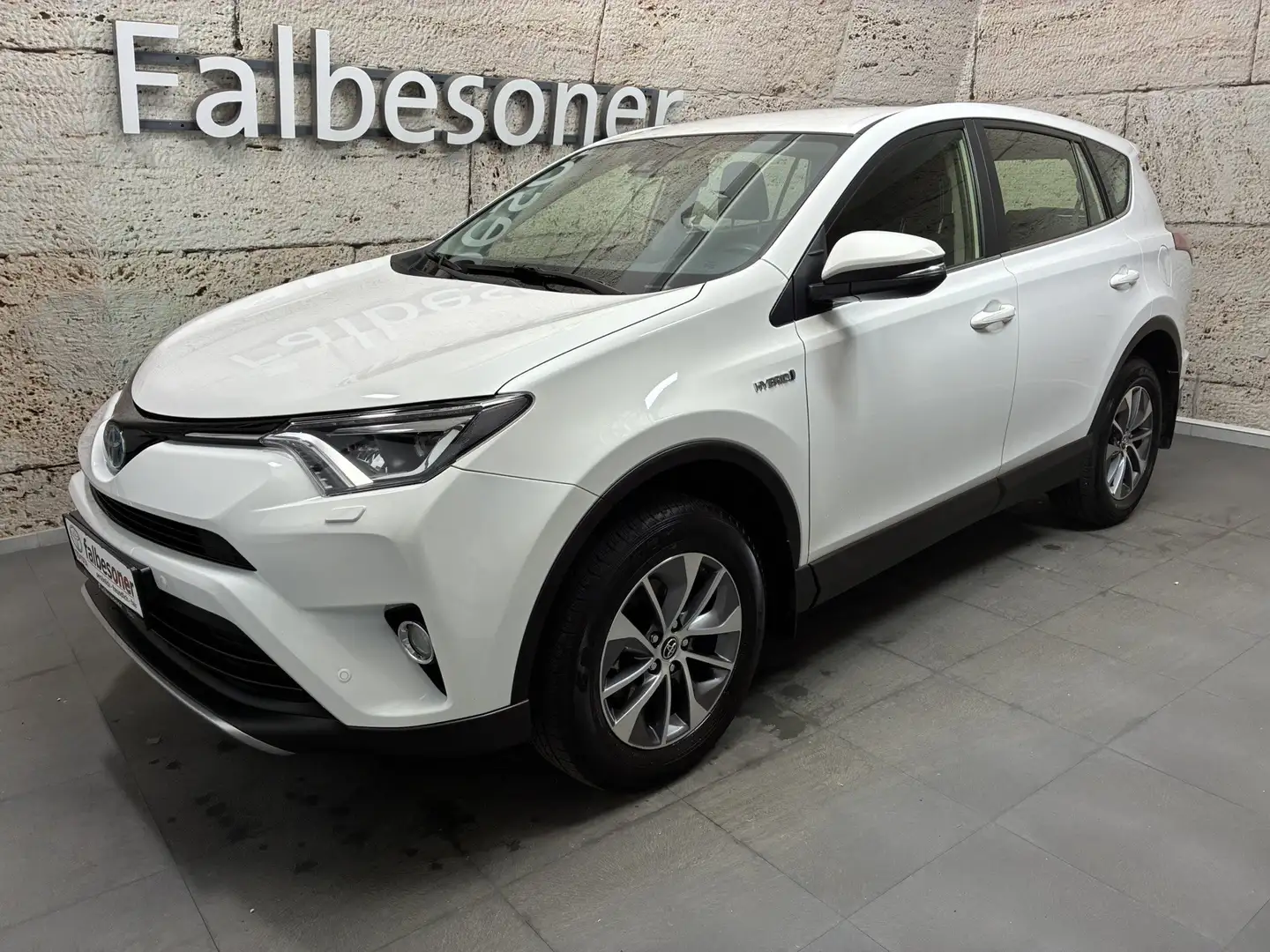 Toyota RAV 4 2,5 Hybrid Active Weiß - 1