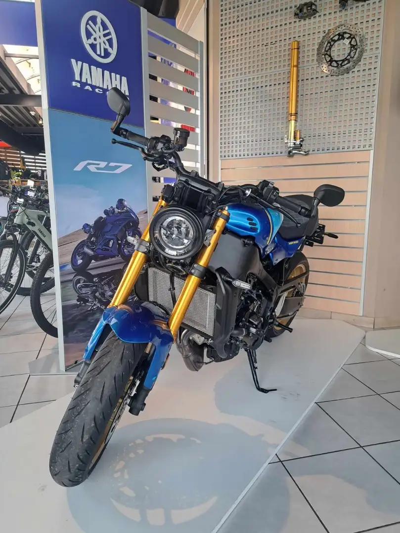 Yamaha XSR 900 Bleu - 1