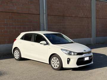 Rio 1.4 crdi Active 77 cv