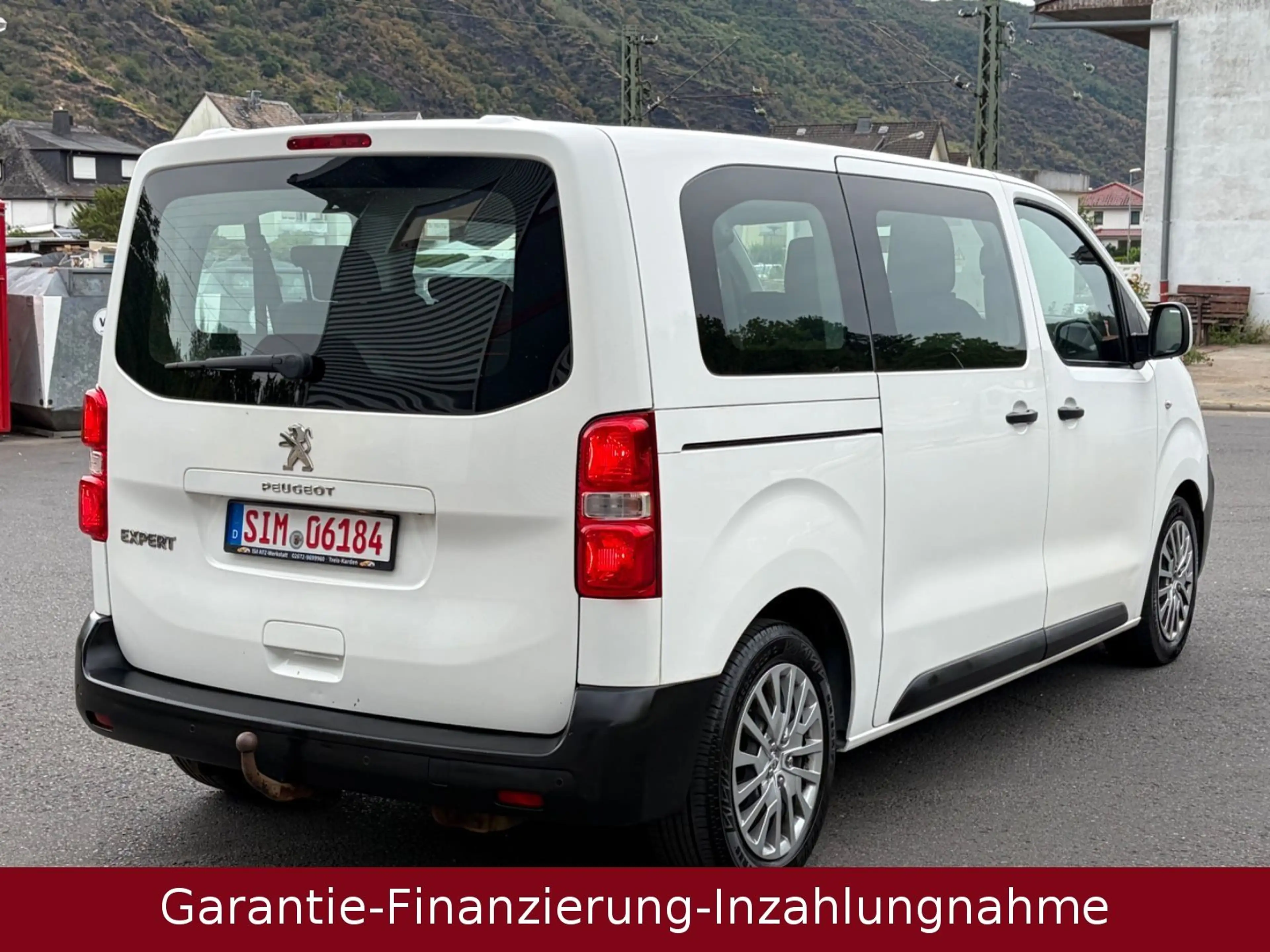 Peugeot Expert Kombi L2 9 Sitzer mit Klima — photo 4