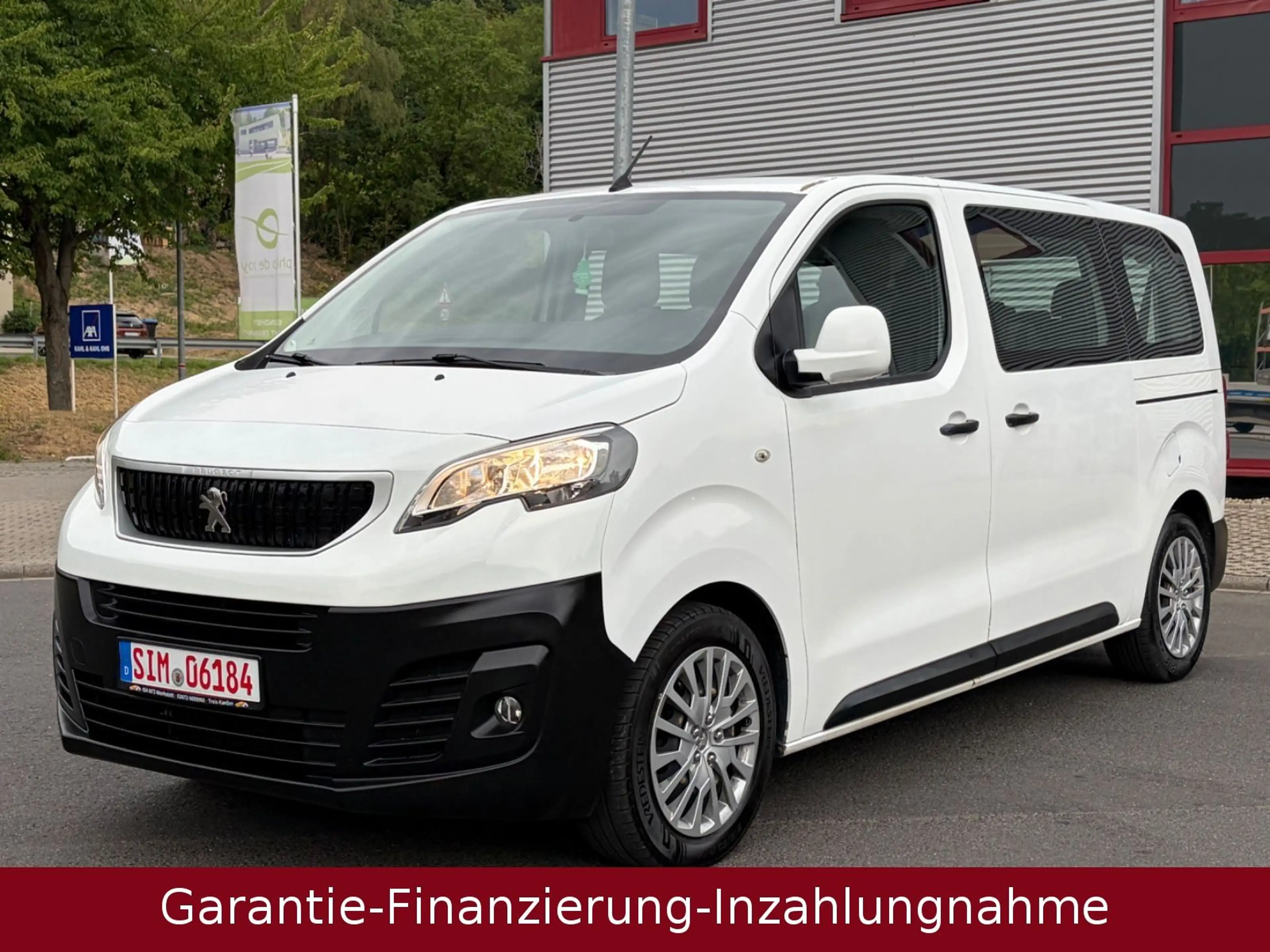 Peugeot Expert Kombi L2 9 Sitzer mit Klima