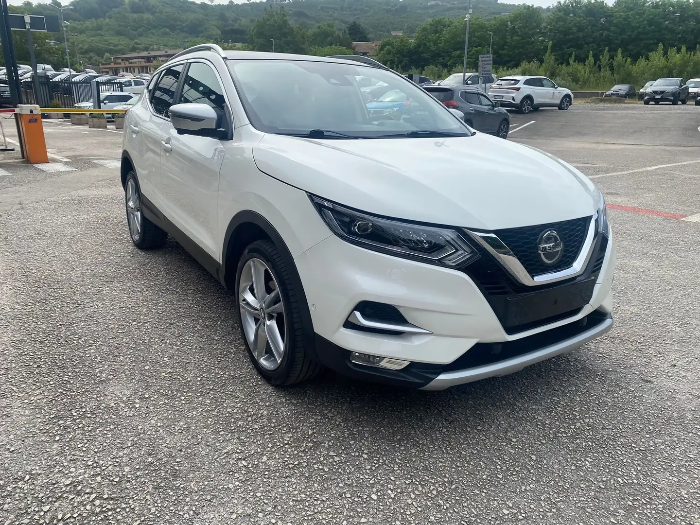 Nissan Qashqai 1.5 dci N-Connecta 115cv Bianco - 2