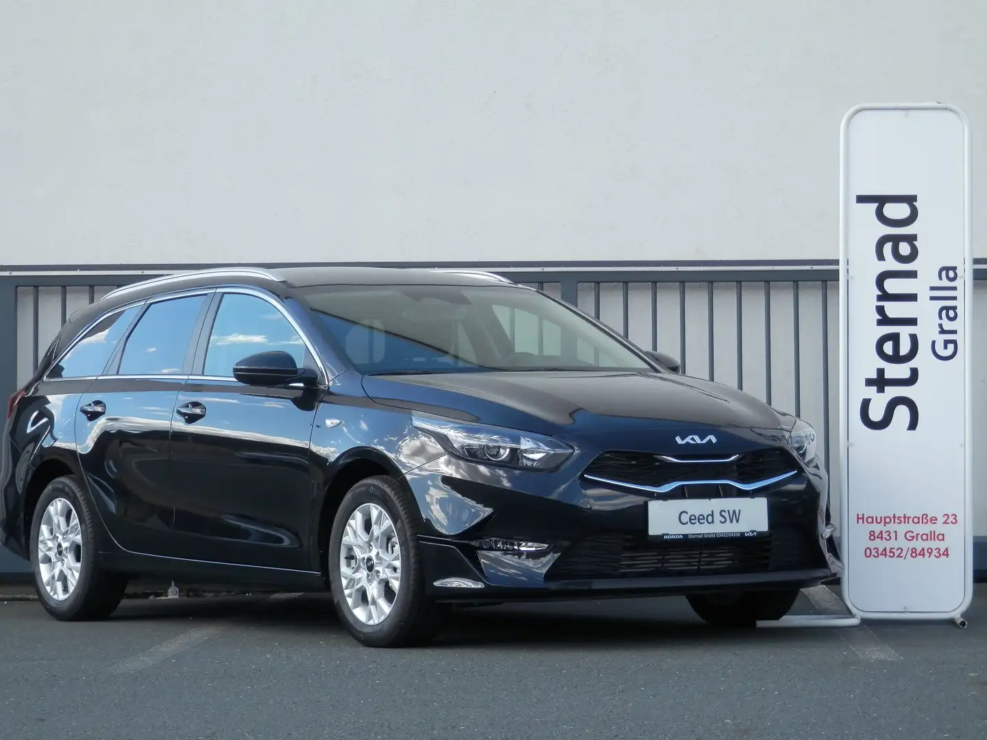 Kia Ceed SW / cee'd SW 1,0 T-GDI GPF ISG Silber Zwart - 2