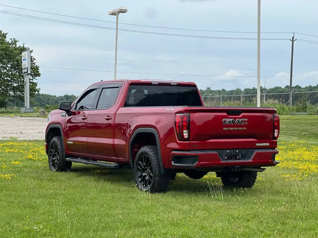 GMC Sierra 1500 снимка GMC Sierra 1500
