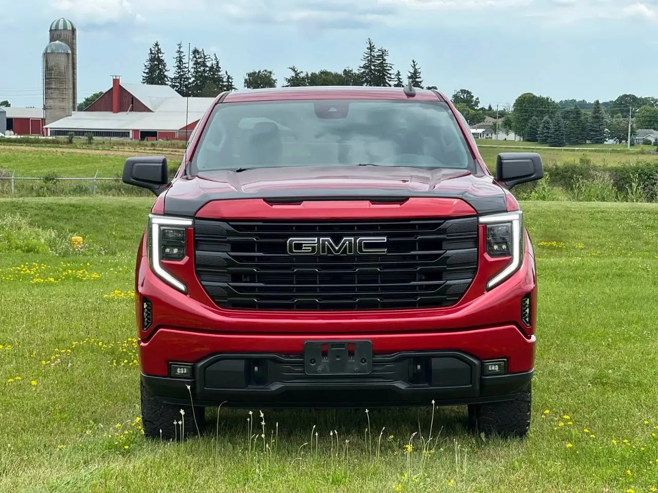 GMC Sierra 1500 снимка GMC Sierra 1500