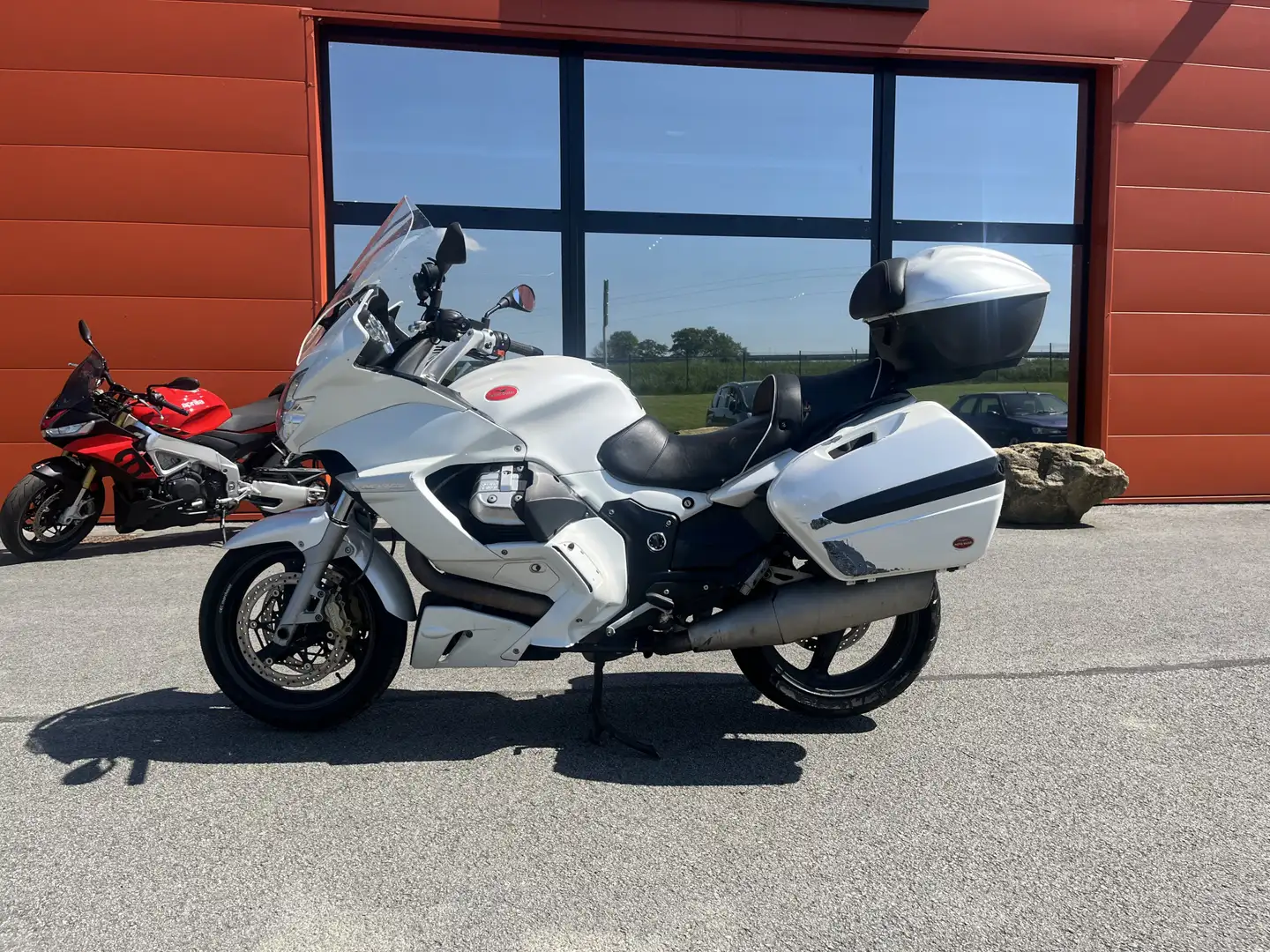 Moto Guzzi Norge 1200 - 1