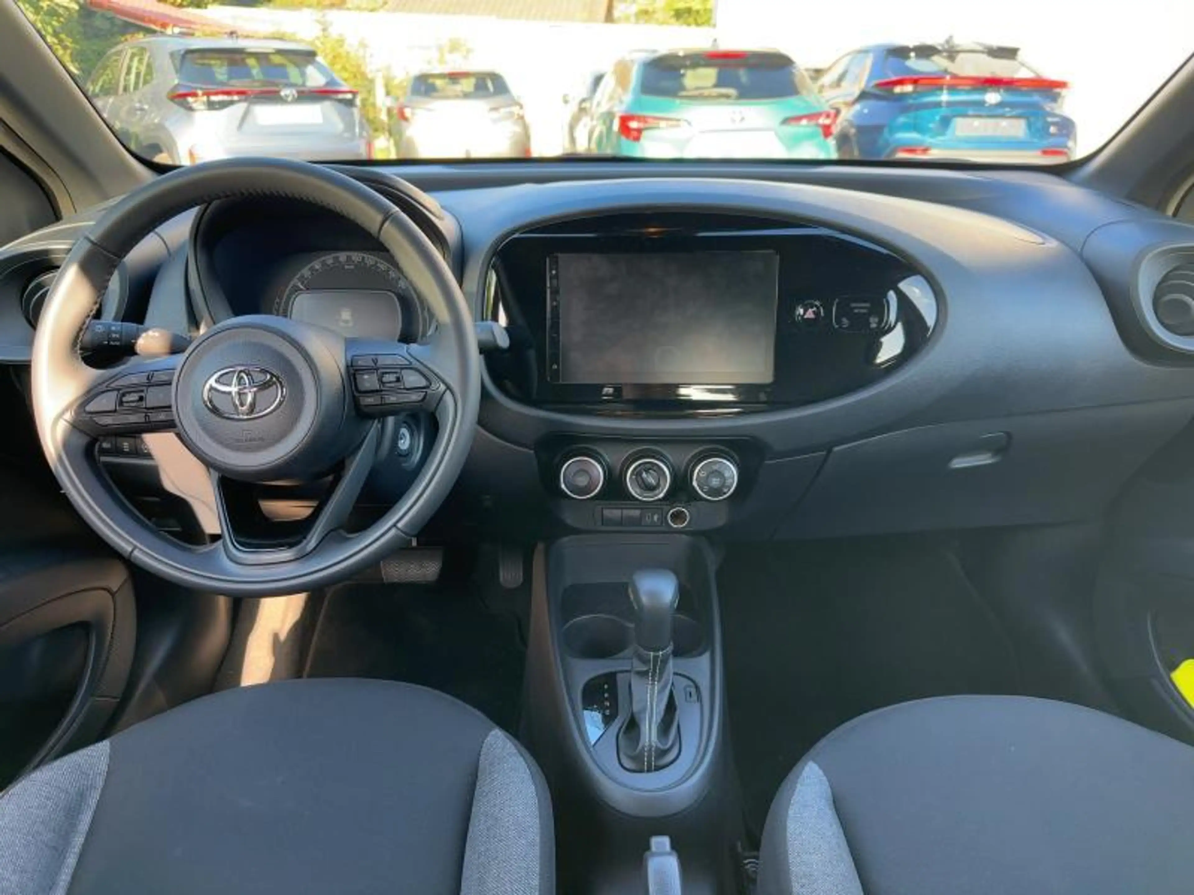 Toyota Aygo X play — photo 10
