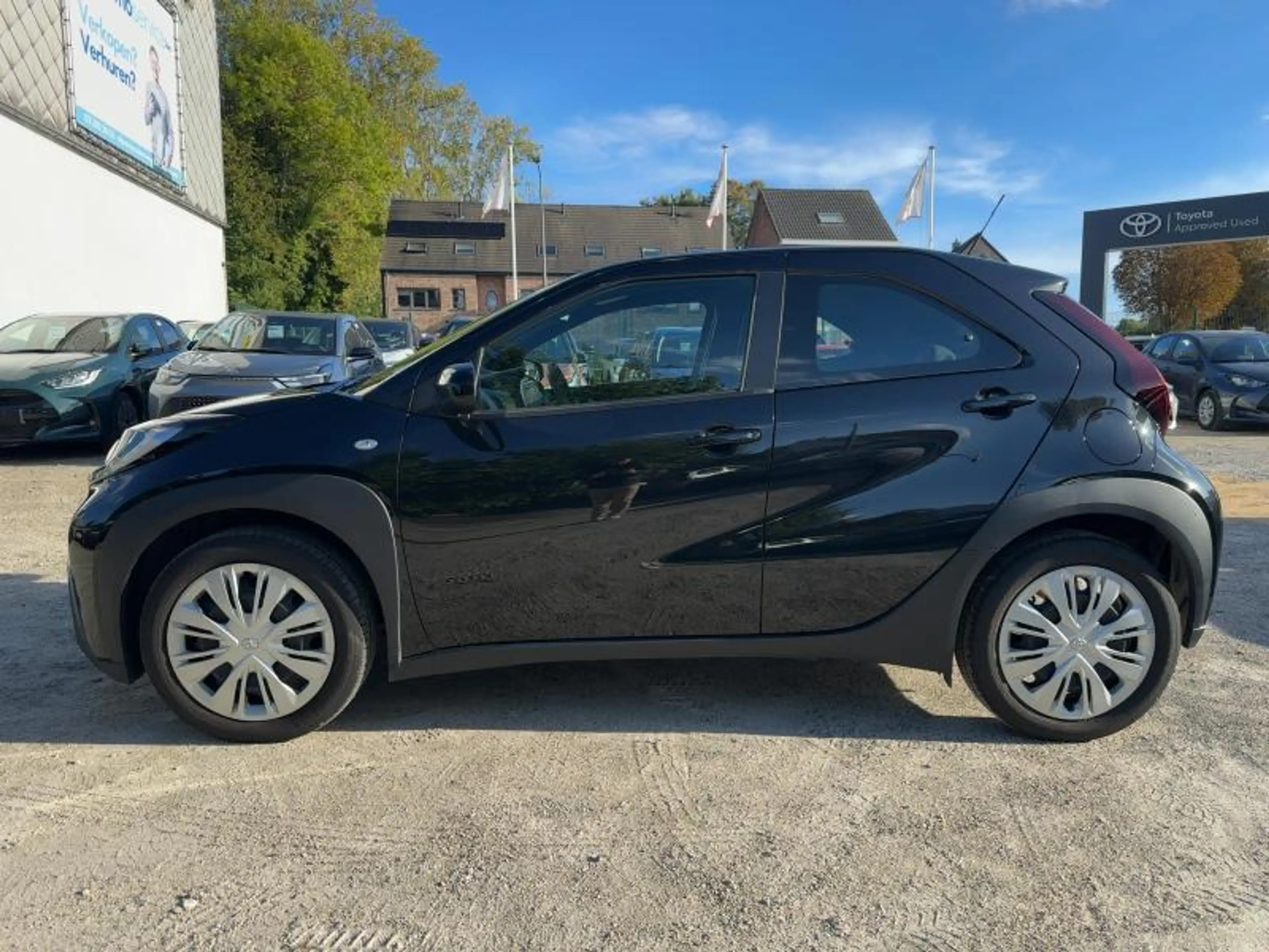 Toyota Aygo X play — photo 9