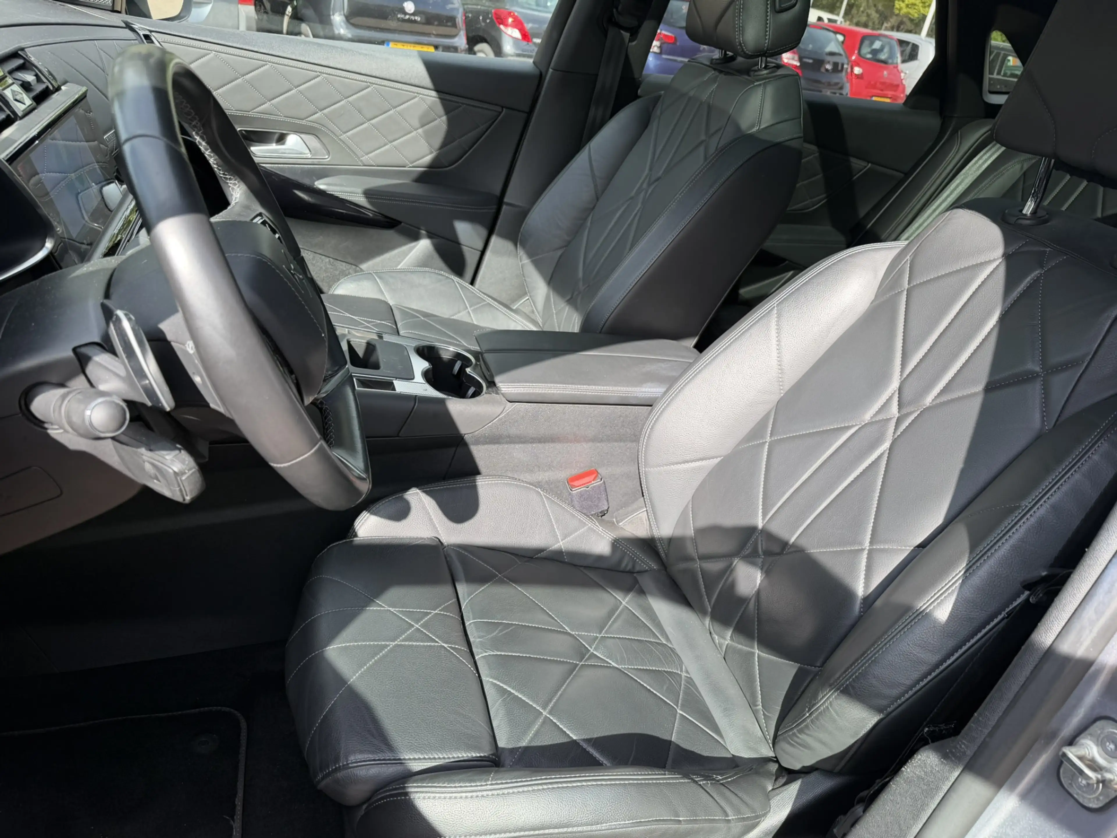 DS Automobiles DS 7 Crossback E-Tense 4x4 Rivoli Leder | Camera | Addap Cruise | — photo 9