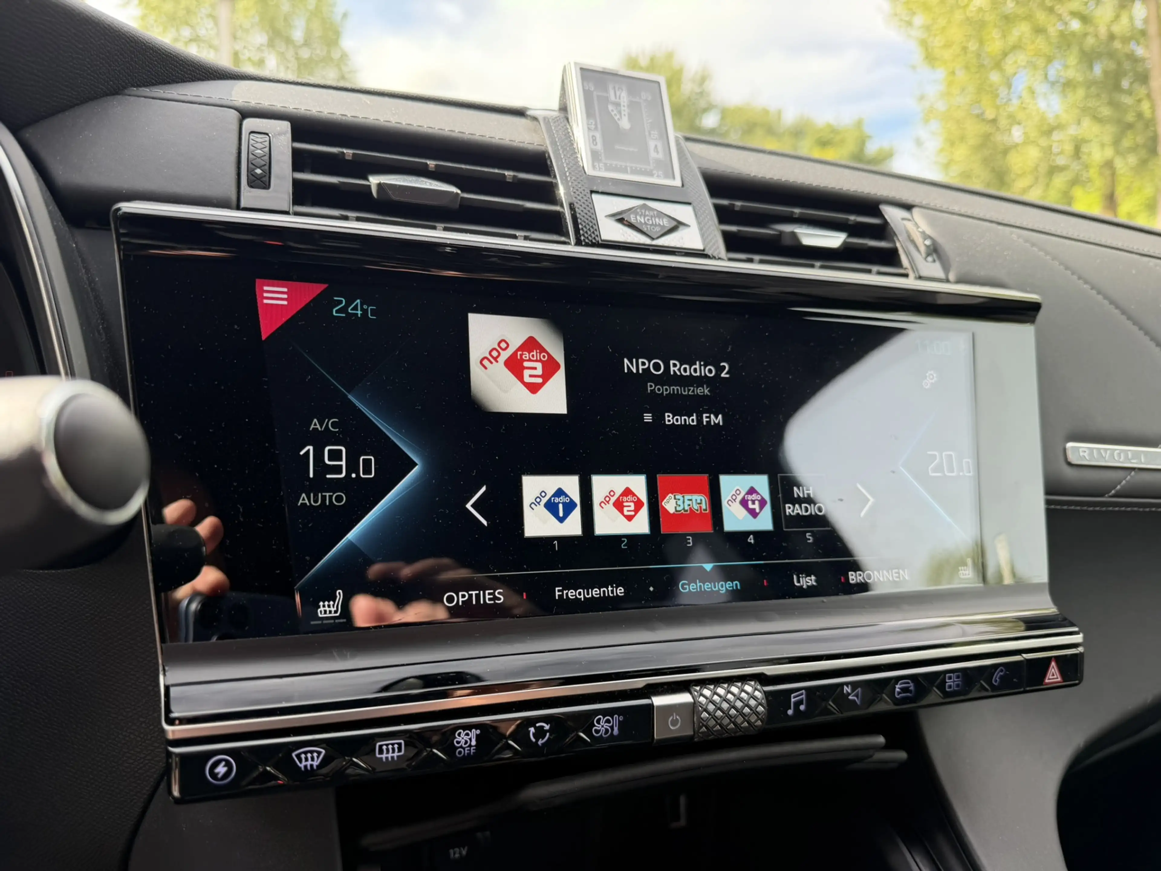 DS Automobiles DS 7 Crossback E-Tense 4x4 Rivoli Leder | Camera | Addap Cruise | — photo 12
