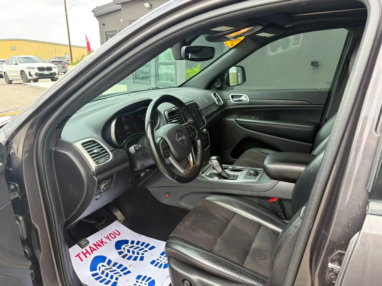Jeep Grand Cherokee снимка Jeep Grand Cherokee