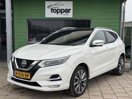 Nissan Qashqai 1.3 DIG-T Tekna + | 360 Camera | Navigatie |