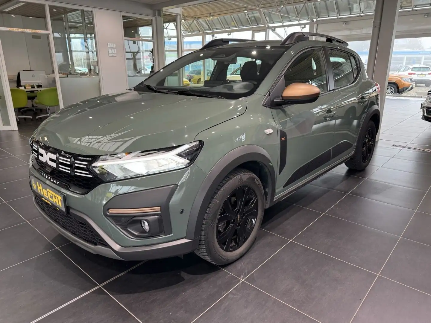 Dacia Sandero III Stepway Extreme+ TCe110 * Grau - 1