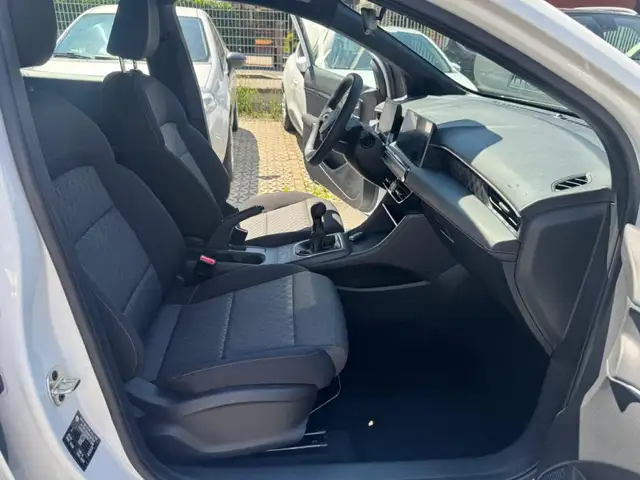 MG MG3 view 14