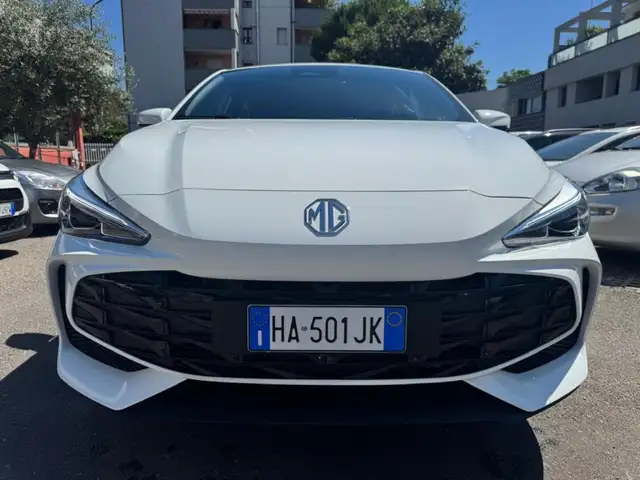 MG MG3 view 5