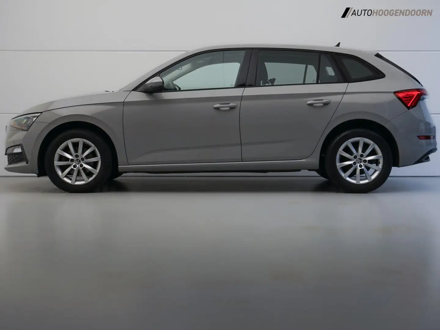 Skoda Scala 1.0 TSI Business Edition Luxe (APPLE CARPLAY,LED,S Grau - 2