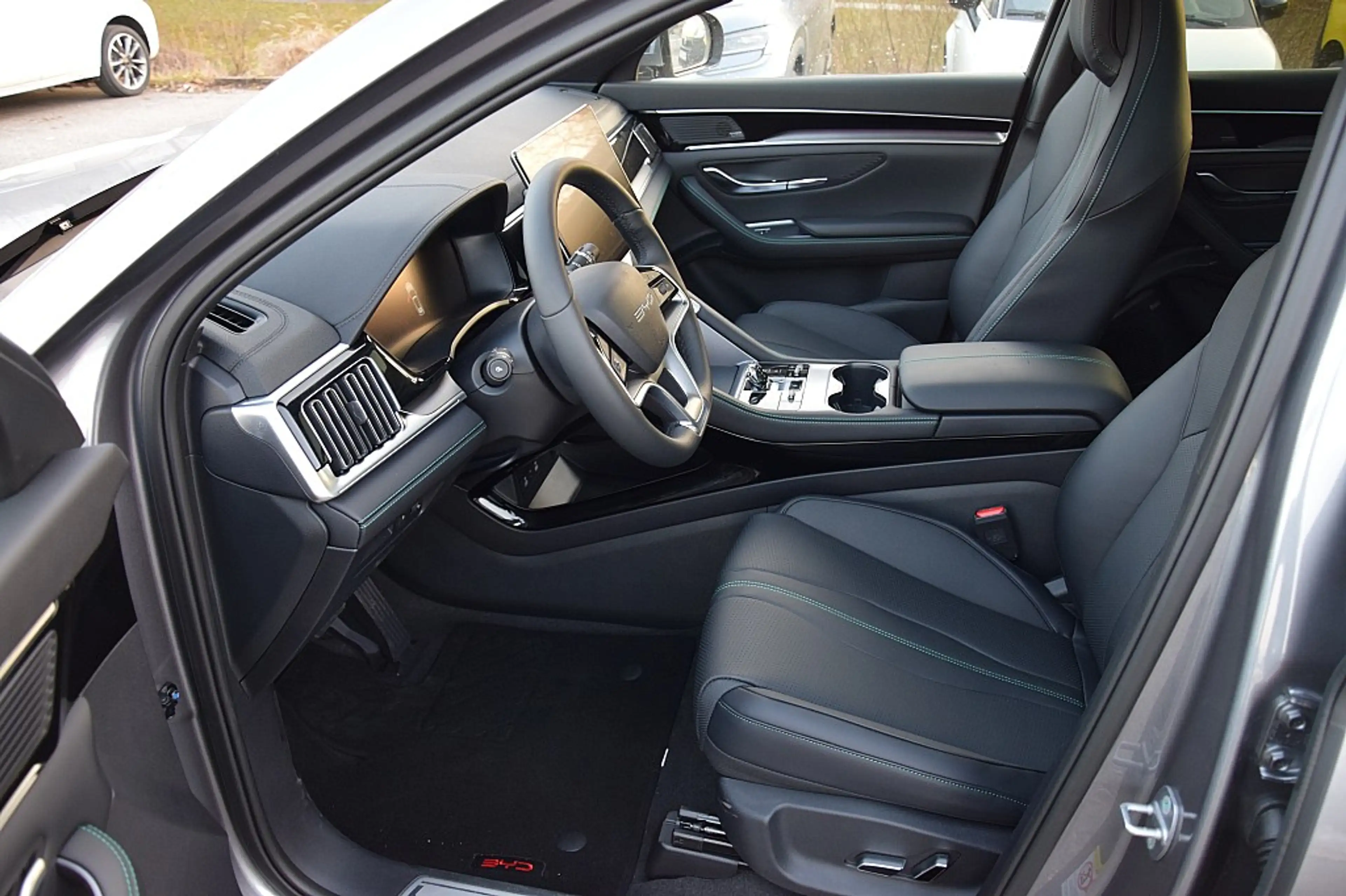 BYD Seal U DM-i PHEV 18,3kWh Boost Österreich Paket*LAGERF... — photo 6