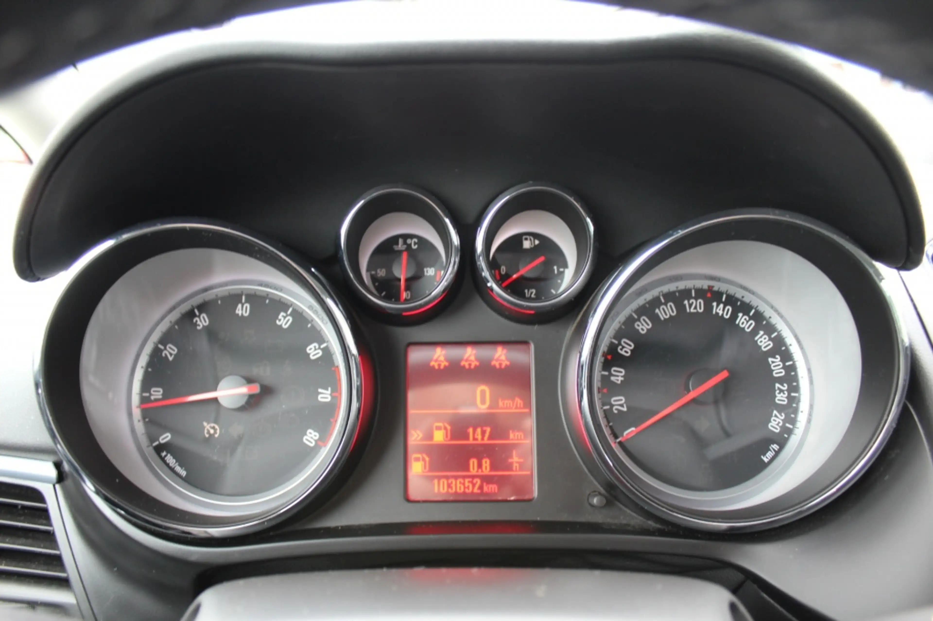 Opel Zafira Tourer 1.4 Edition — photo 21