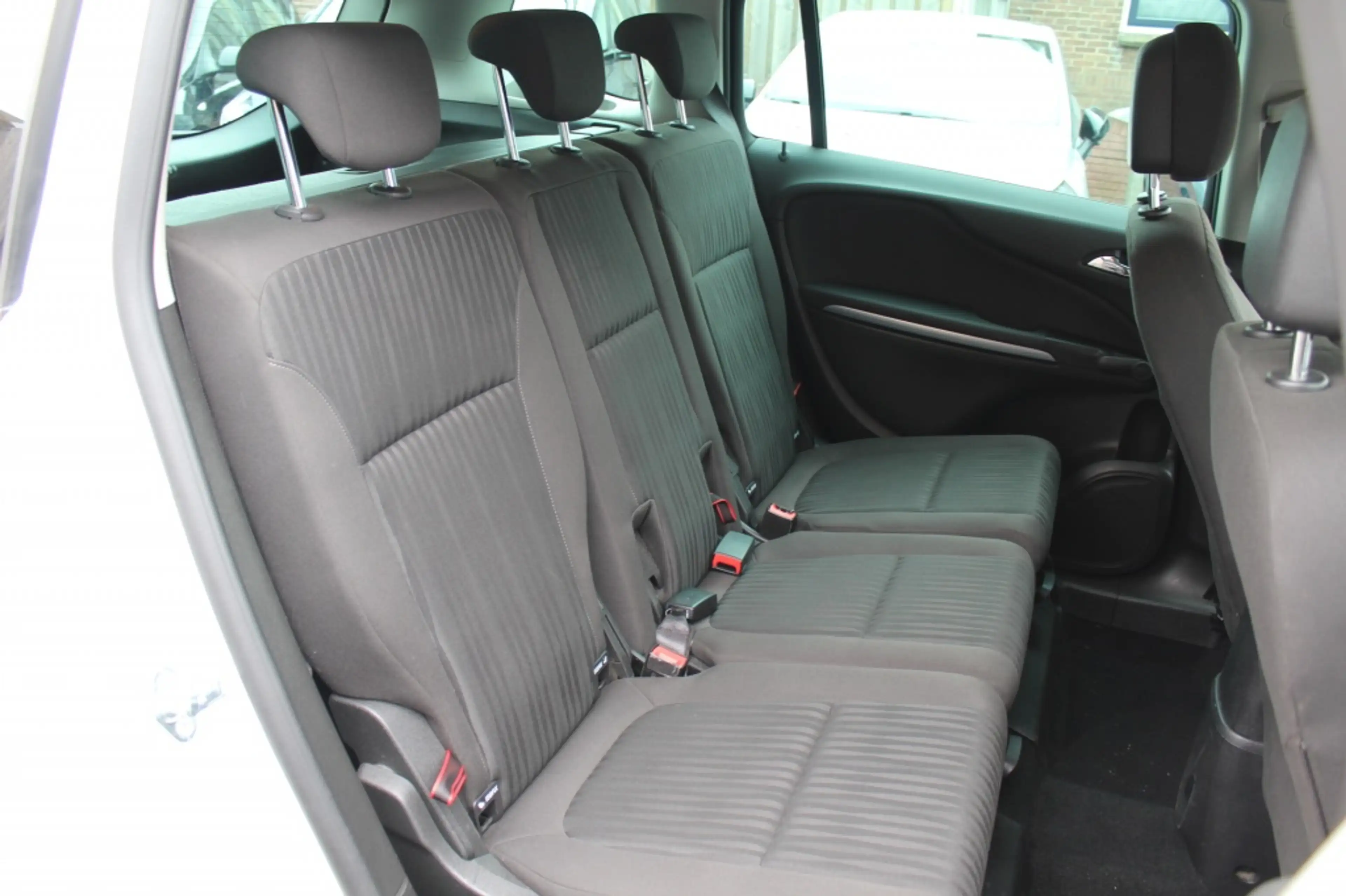 Opel Zafira Tourer 1.4 Edition — photo 13