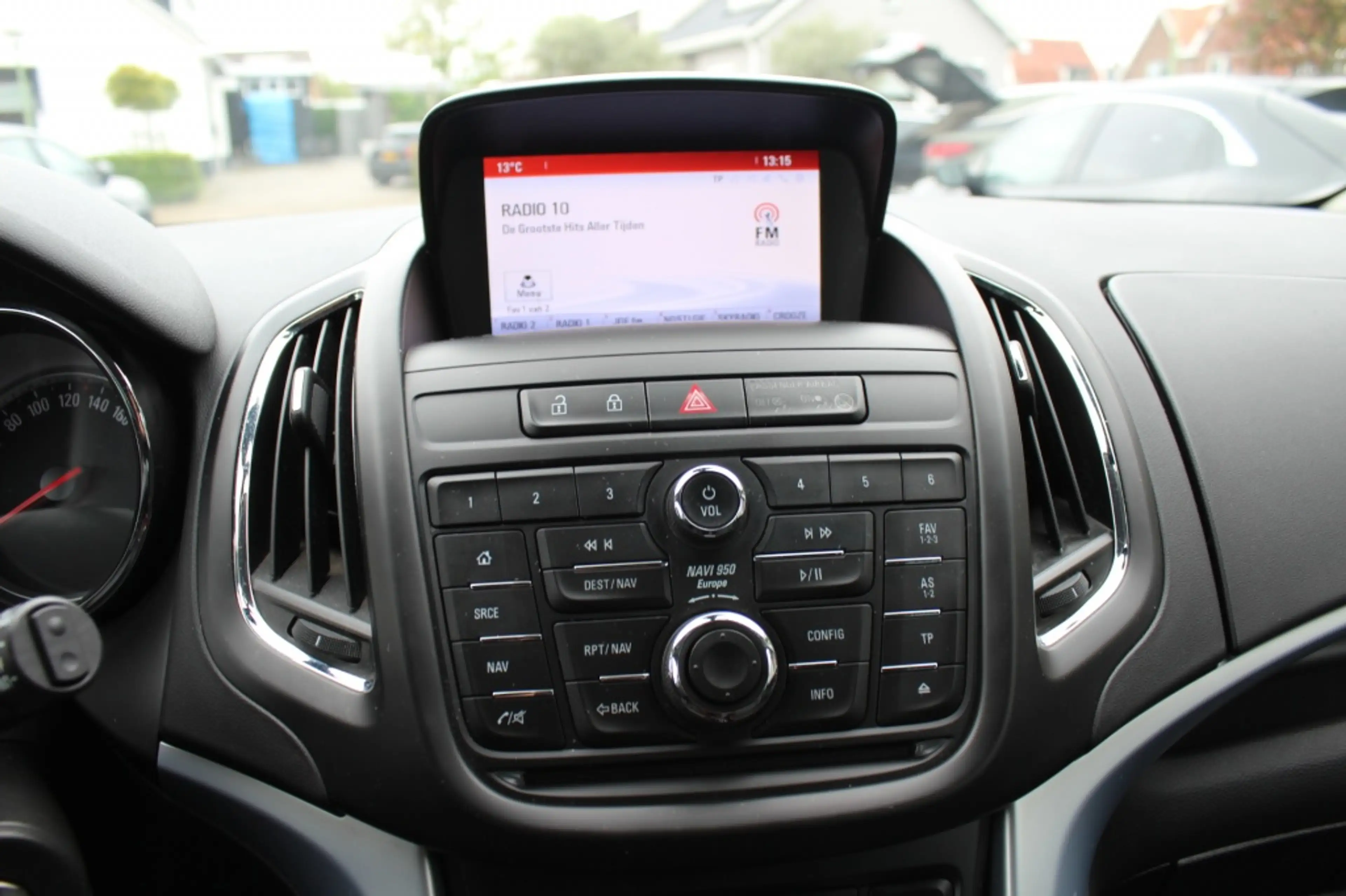 Opel Zafira Tourer 1.4 Edition — photo 17