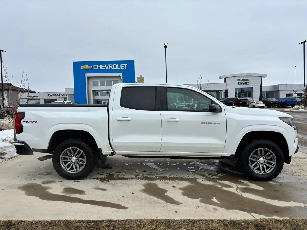 Chevrolet Colorado снимка Chevrolet Colorado