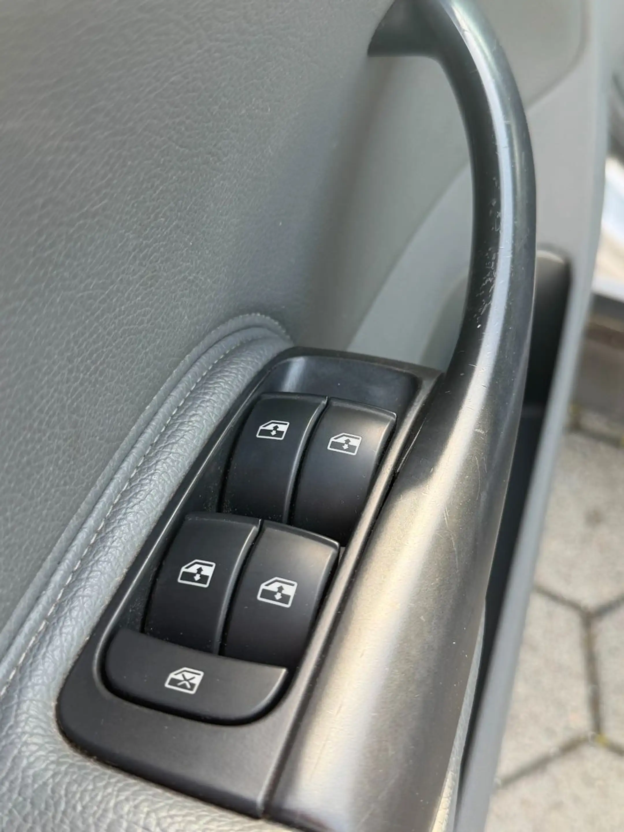 Saab 9-3 Cabriolet 2.0 t Cabrio Linear — photo 12