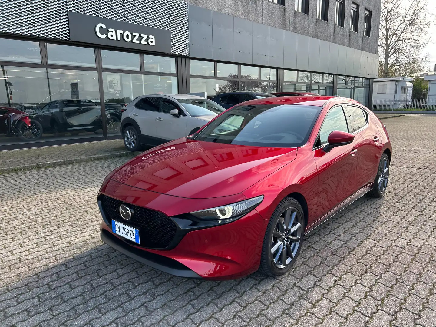 Mazda 3 3 5p 2.0 m-hybrid Exclusive PELLE Black 150cv auto Roşu - 2