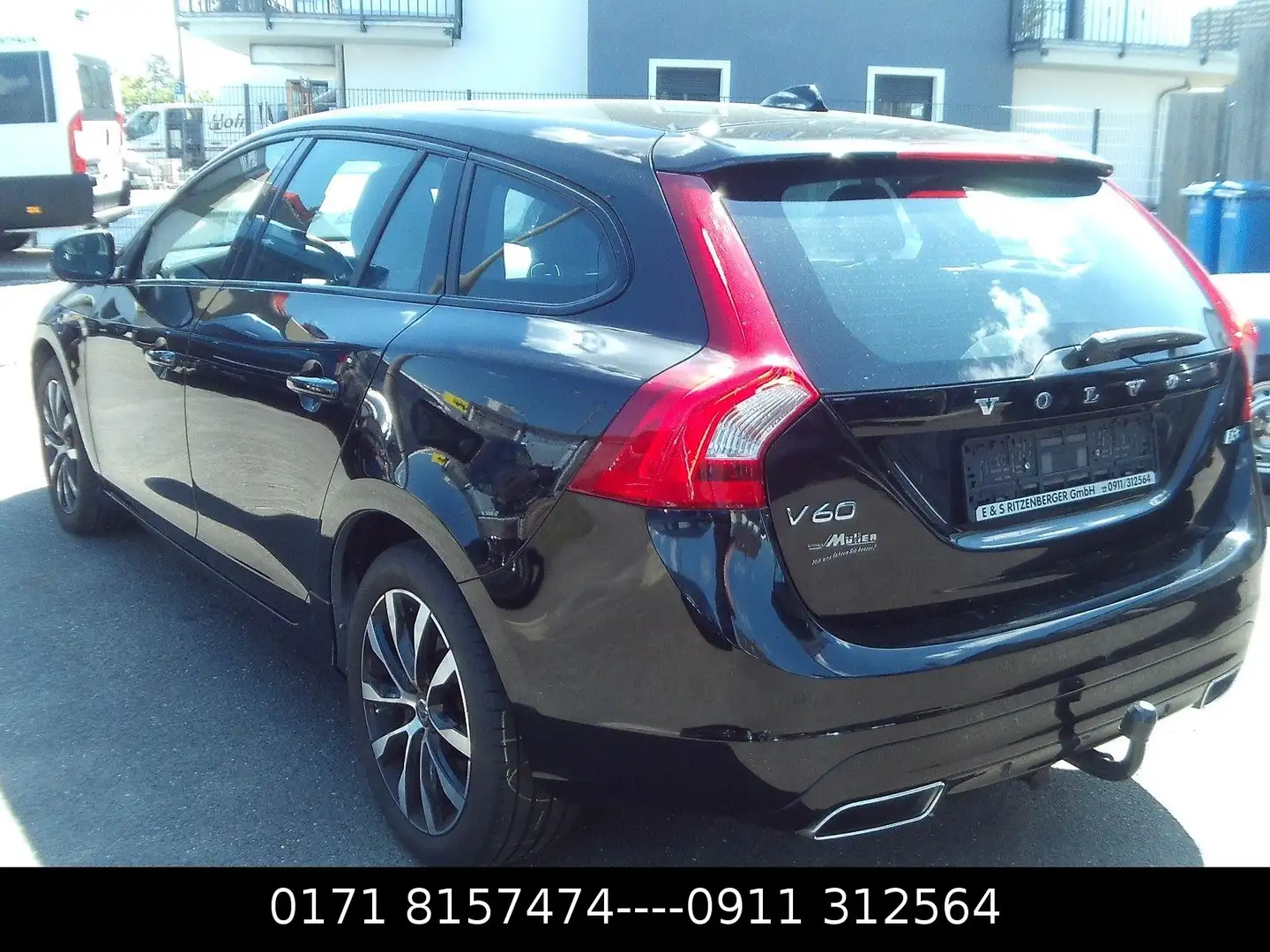 Volvo V60 Kombi Linje Svart Schwarz - 2