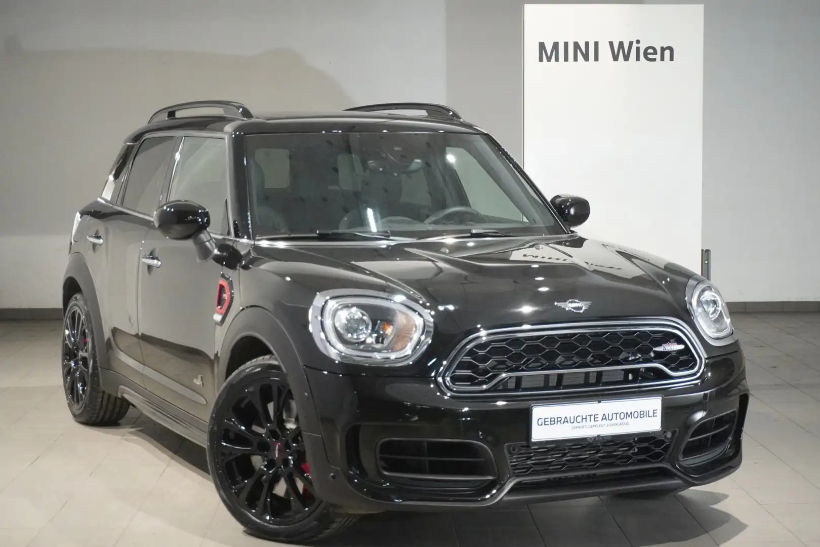 MINI John Cooper Works Countryman A Schwarz - 1