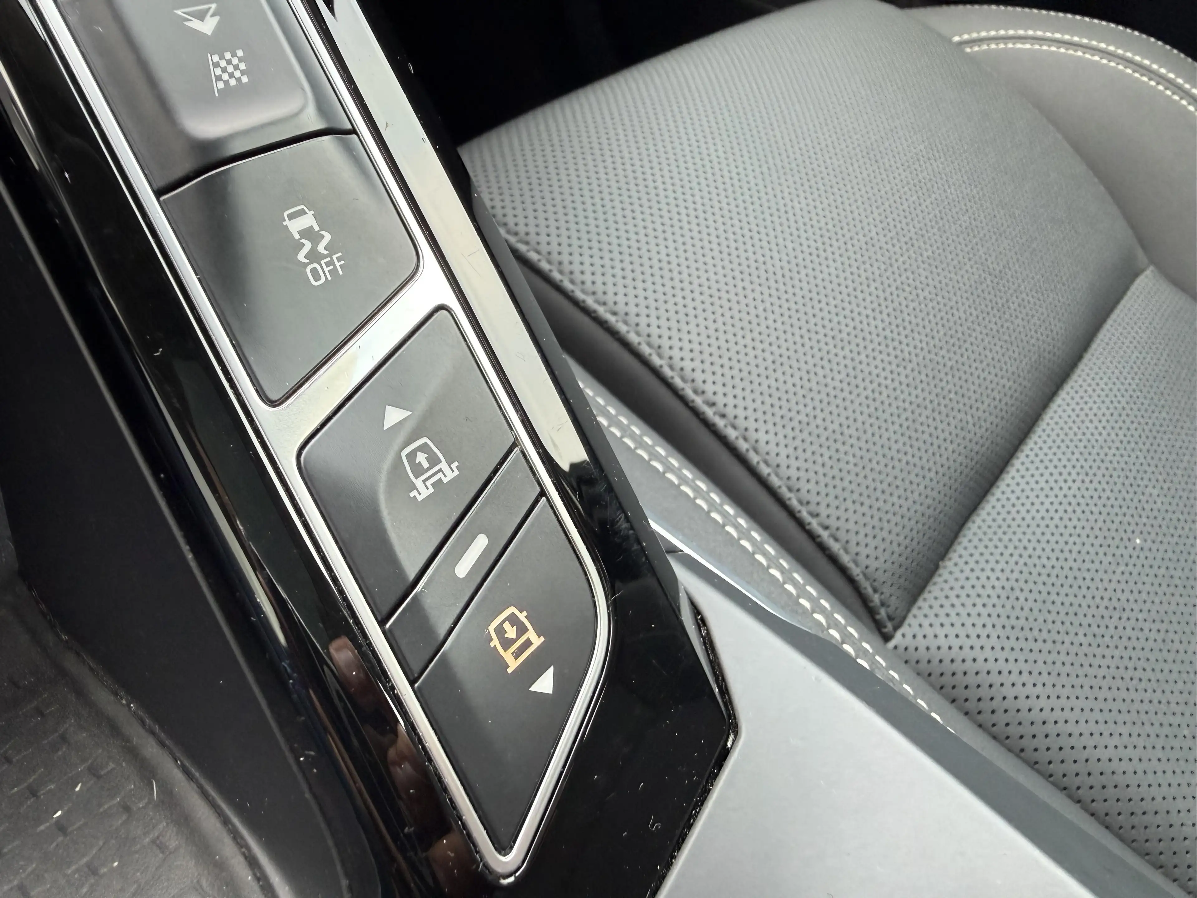 Jaguar I-Pace S 320EV — photo 15