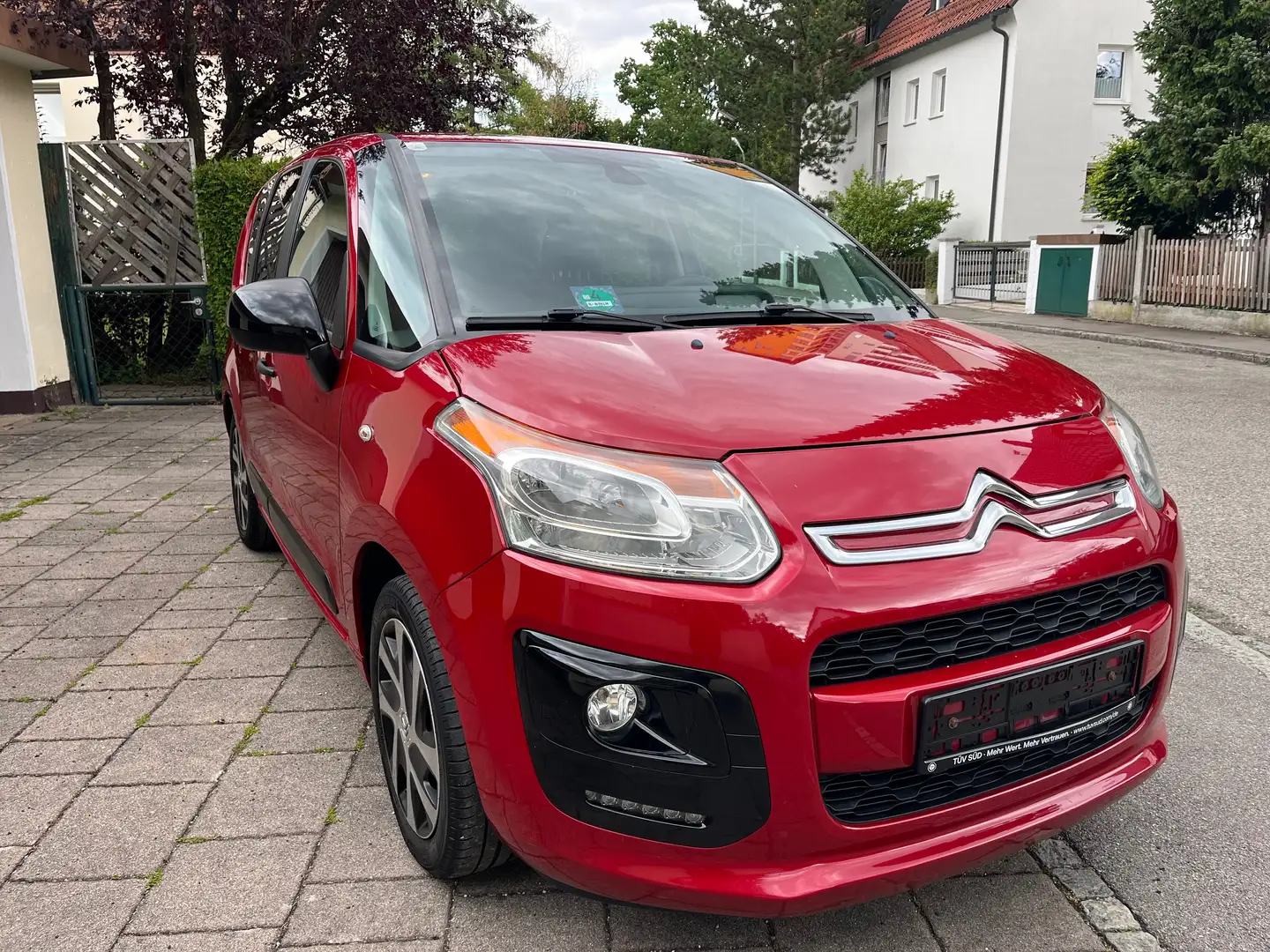 Citroen C3 Picasso C3 Picasso BlueHDi 100 Selection Klima-PDC-TÜV Rot - 1