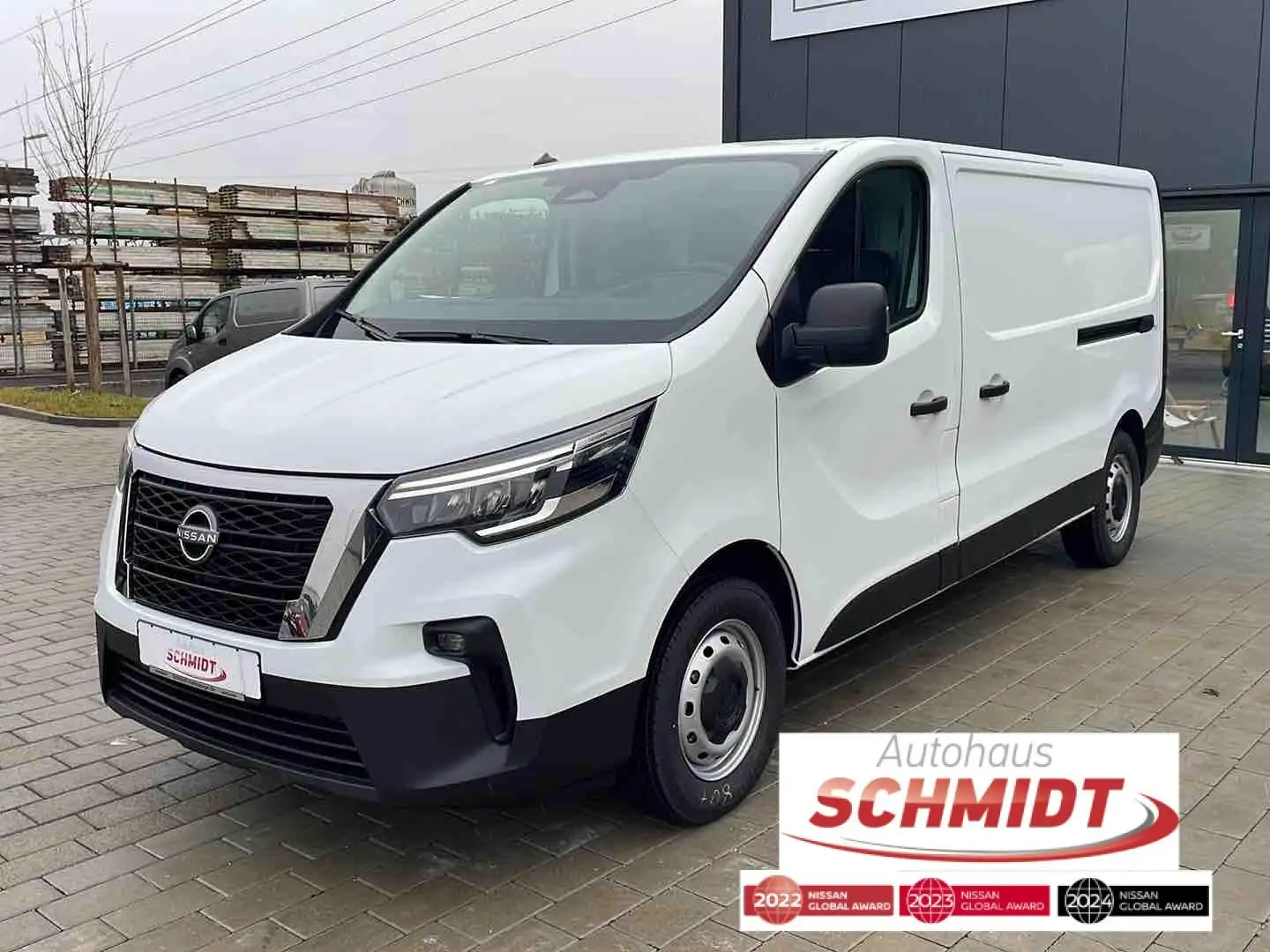 Nissan Primastar Kasten L2H1 3,0t Acenta Laderaumboden Weiß - 1