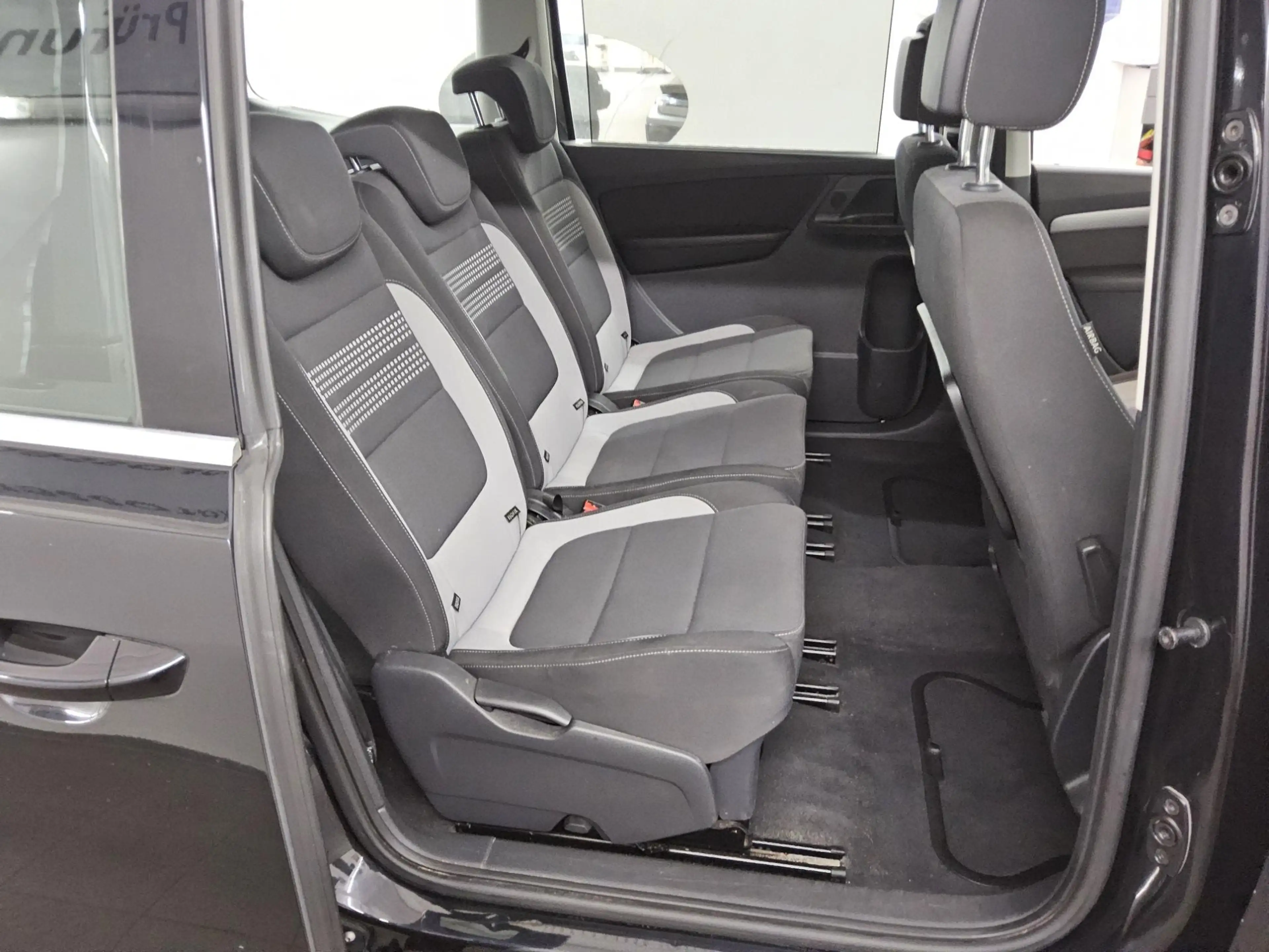 Volkswagen Sharan 1.4 TSI Comf. Xenon Navi LED — photo 13
